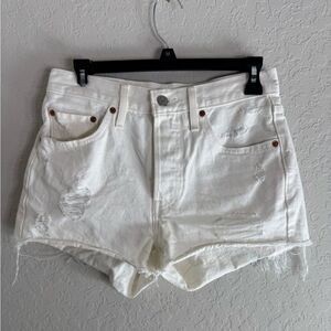 Levi's Women's 501 White Raw Hem Distressed Jean Shorts Size 26